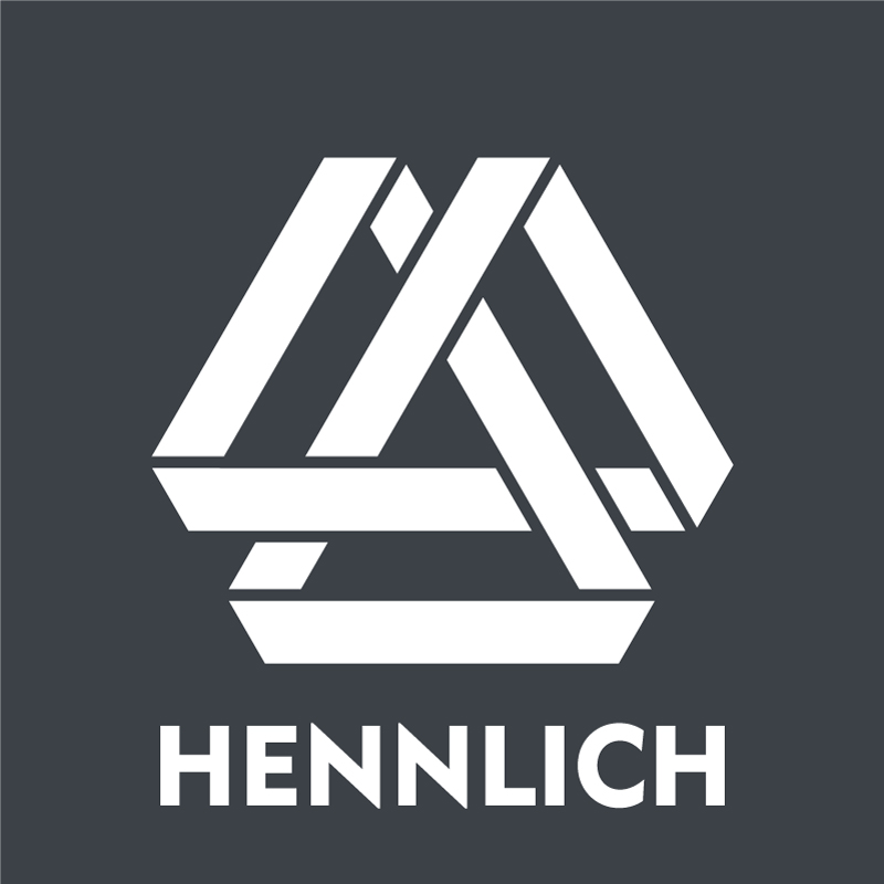 Hennlich logo partner Bezvarace 2024